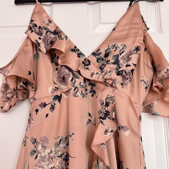 Dee Elly satin floral drop shoulder dress - Picture 4 of 11